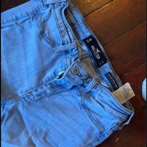 Hollister 7R light wash skinny jeans